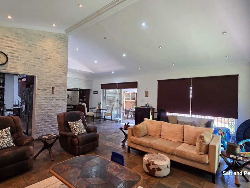 House For Sale in Pretoria North, Pretoria - Photo 6
