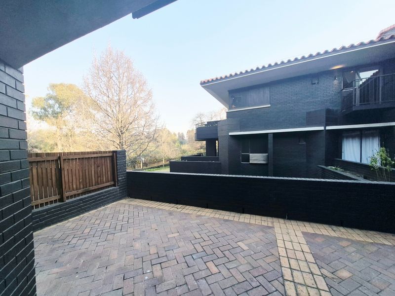 Stylish Lock Up and Go Living at Black Brick St Andrews - Photo 9