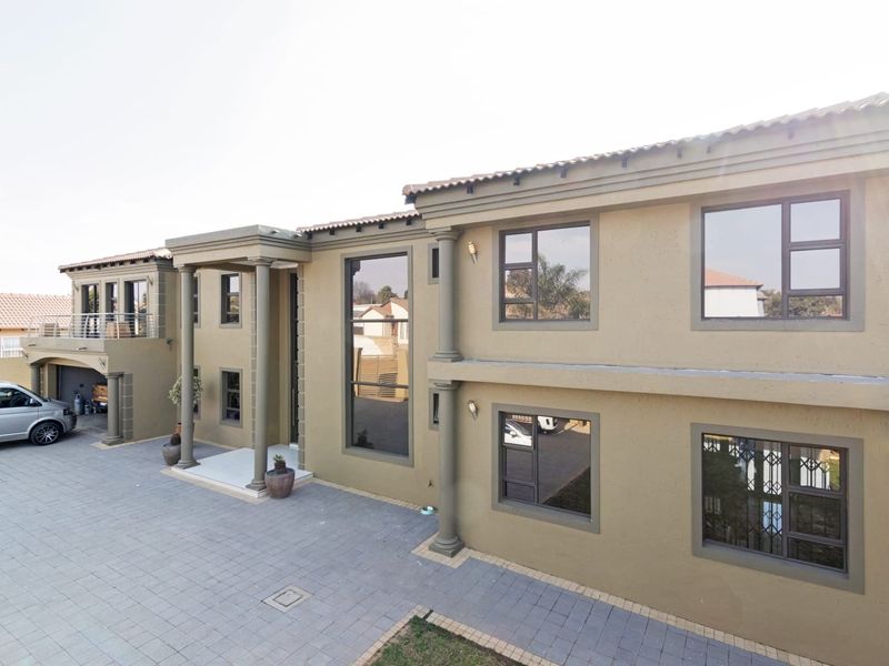 House For Sale in Birch Acres, Kempton Park - Photo 1