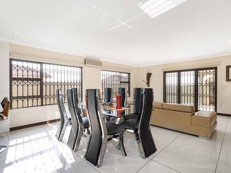 House For Sale in Birch Acres, Kempton Park - Photo 5