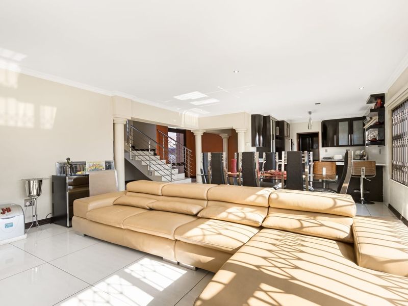 House For Sale in Birch Acres, Kempton Park - Photo 6