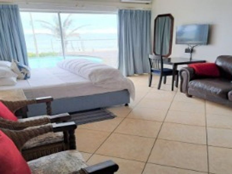 18-Bedroom Beachfront Guest Lodge or Boutique Hotel Opportunity in Glenashley - Photo 8