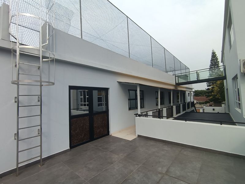 TWO EXCEPTIONAL DURBAN NORTH HOMES - IDEAL FOR EXTENDED-FAMILY LIVING - Photo 6