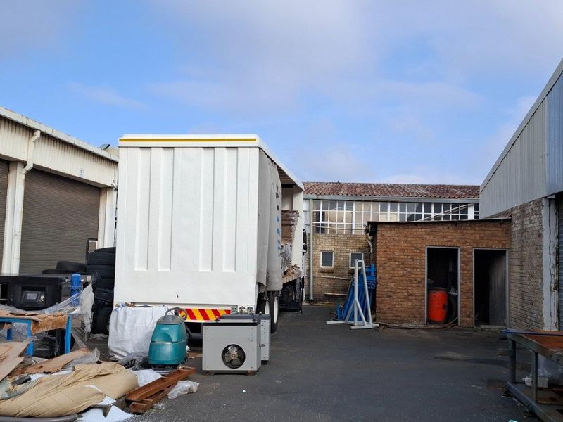 Industrial Property To Rent in Spartan, Kempton Park - Photo 6