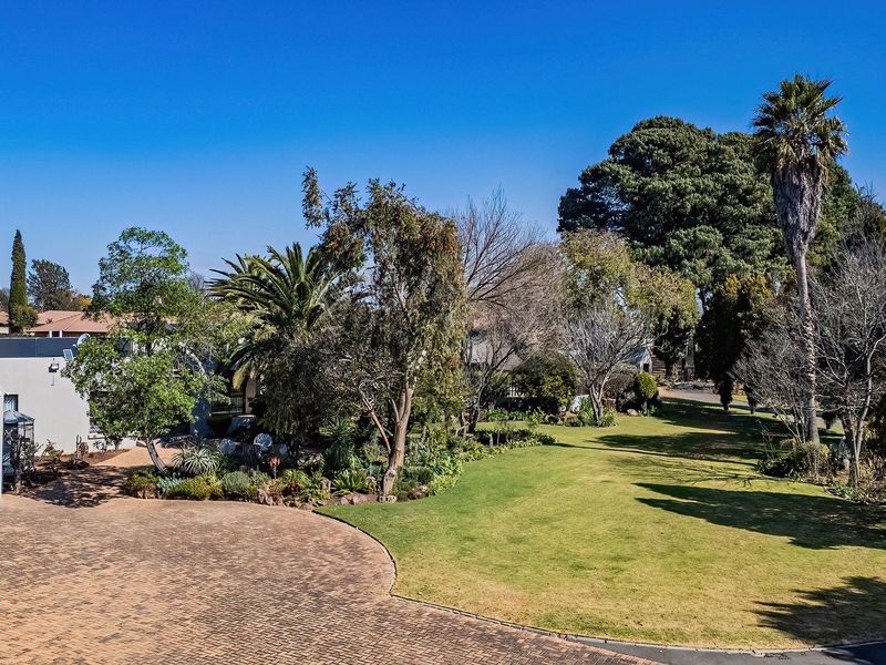 House For Sale in Benoni North, Benoni - Photo 2