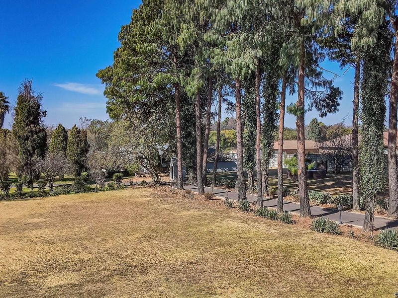House For Sale in Benoni North, Benoni - Photo 8