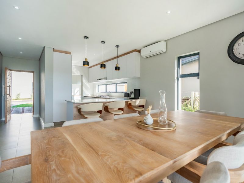 Brand New Luxury Without the Wait | Cherington Lane - Photo 8