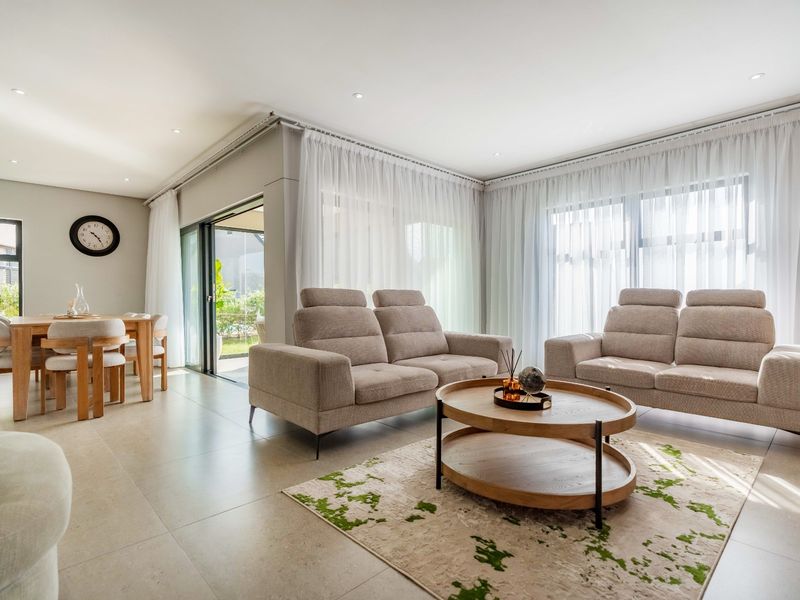 Brand New Luxury Without the Wait | Cherington Lane - Photo 5