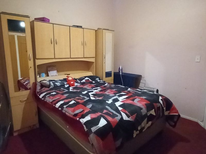 House For Sale in Lenasia South Ext 1, Johannesburg - Photo 9