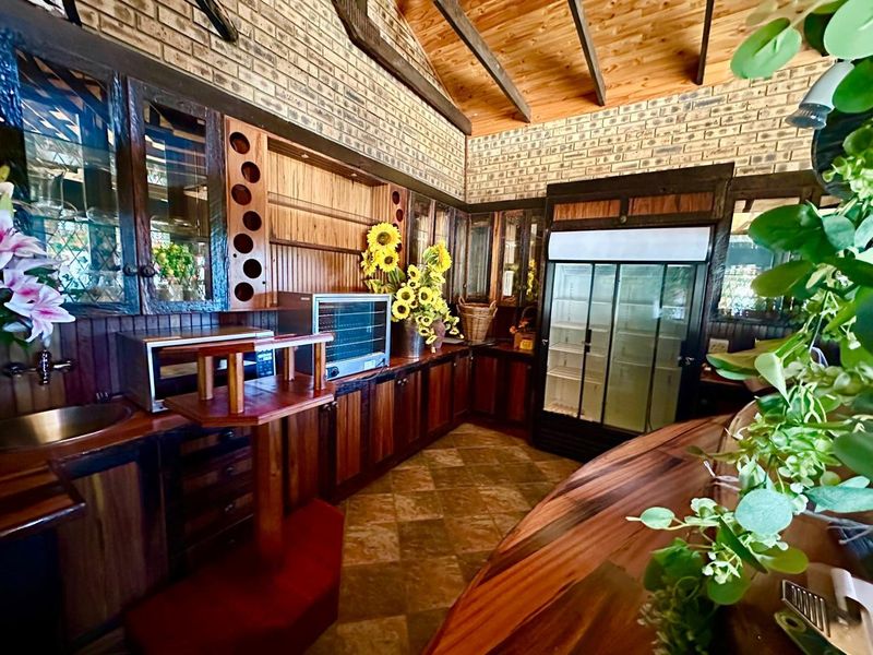 663-Hectare Eco-Tourism Lodge, Game Farm or Holiday Resort - 2 Hours from Lanseria - Photo 5