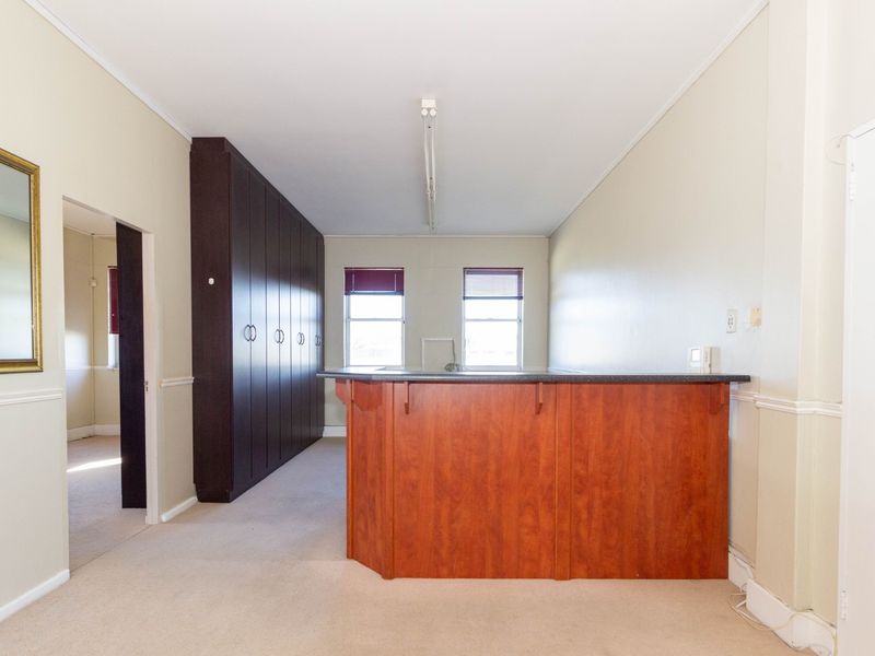 Spacious First Floor Office to Let in Summerstrand | 77 sqm - Photo 6