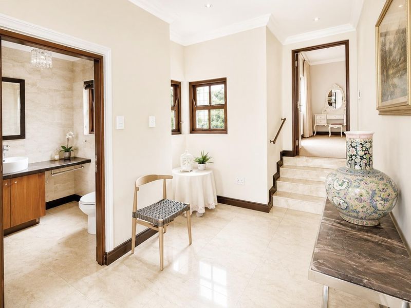 Grand Waterstone Estate opportunity with top floor sky-deck! - Photo 6