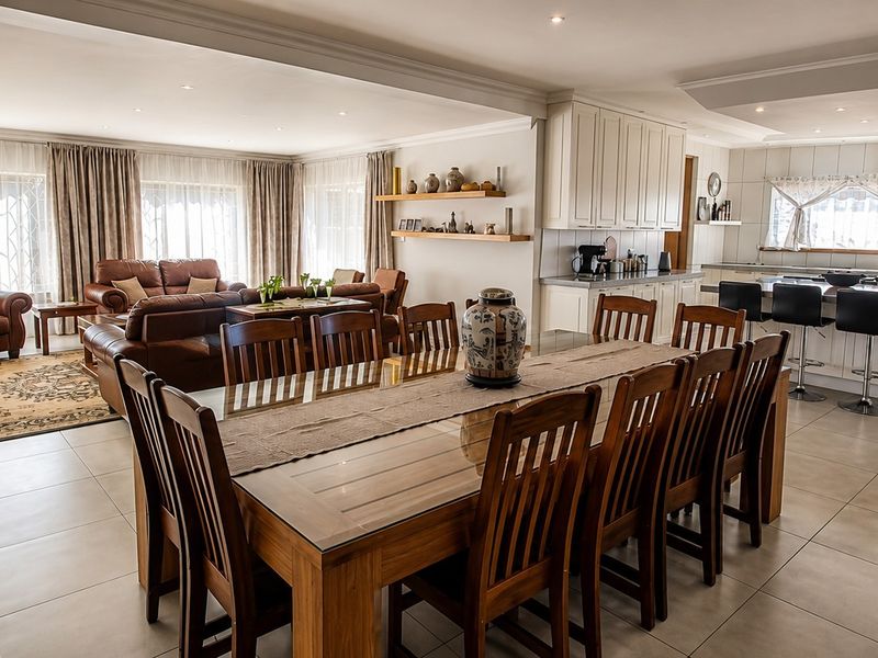 House For Sale in Henley On Klip, Meyerton with Flat - Photo 8