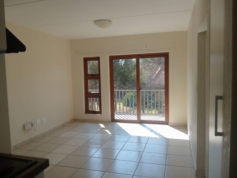 Apartment To Rent in Cloverdene, Benoni - Photo 4
