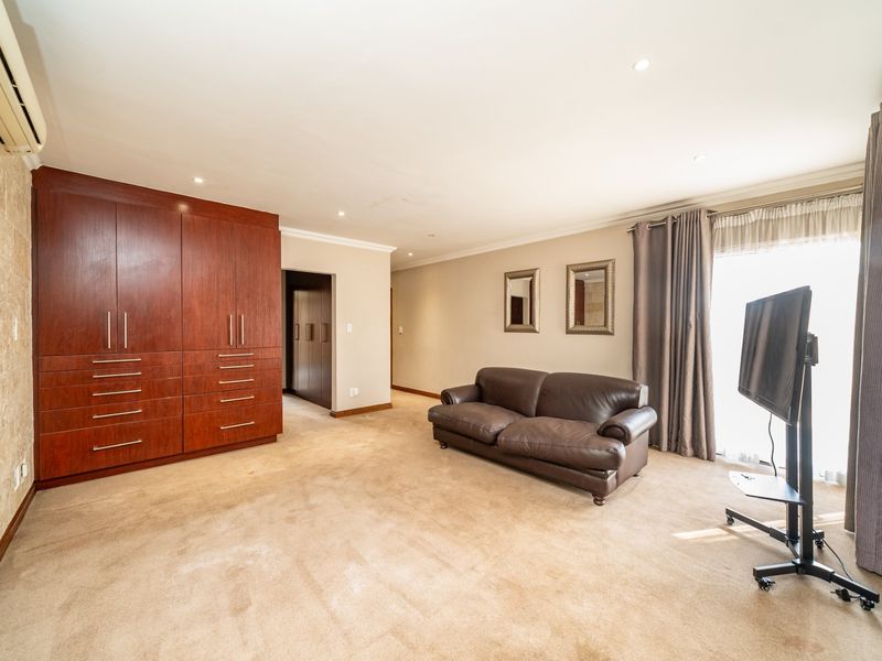 Cluster For Sale in Bedfordview - Photo 9