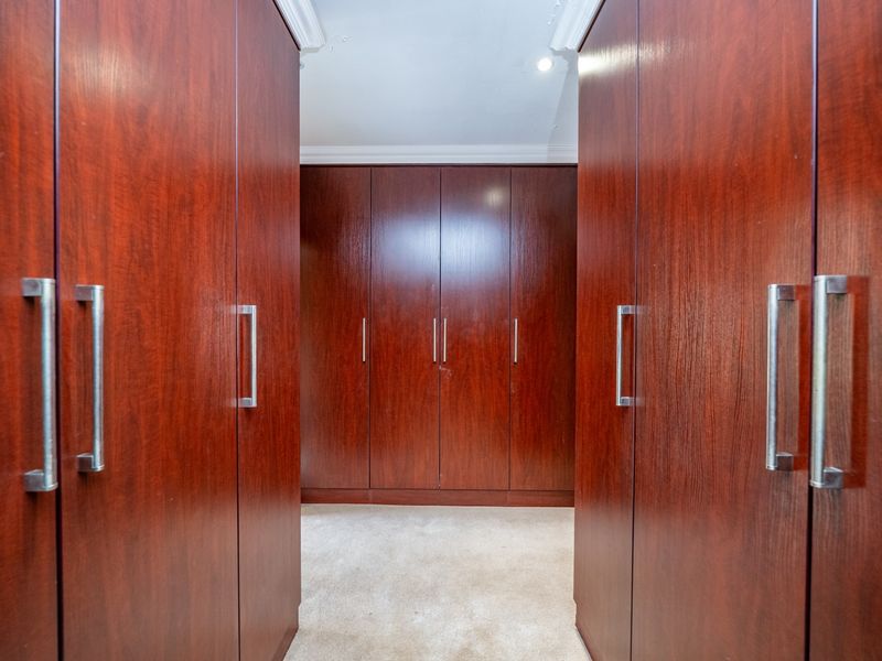 Cluster For Sale in Bedfordview - Photo 4
