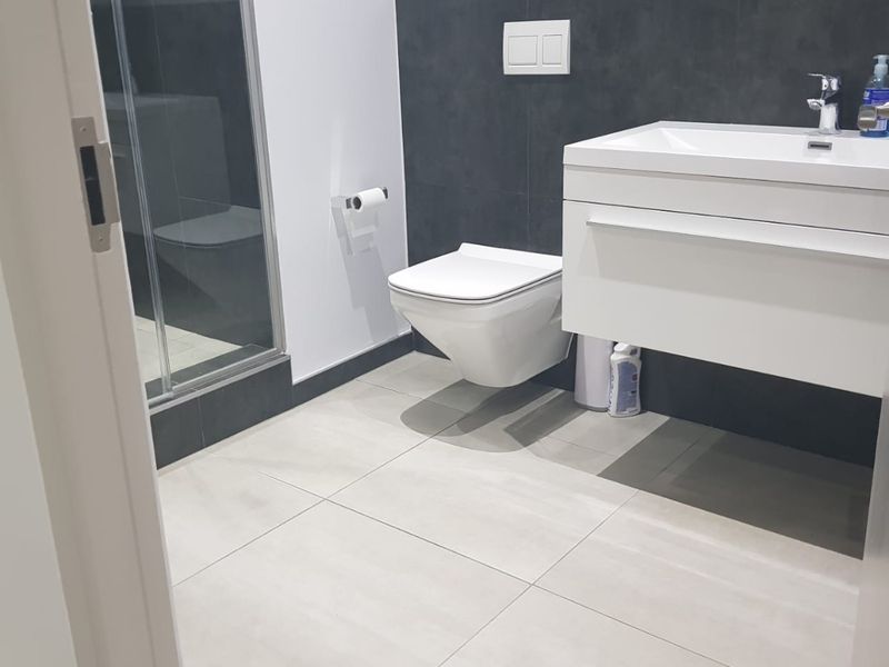 Modern 2 Bedroom, 2 Bathroom Apartment To Let in Bedfordview - Photo 5