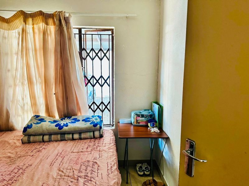 3 bedroom house For Sale in Elandspoort, Pretoria - Photo 9