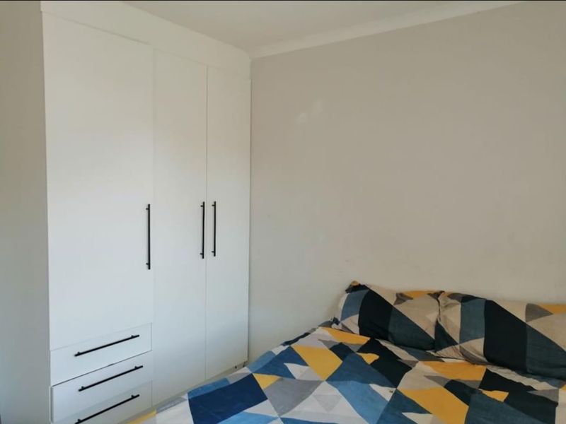 3 bedroom house For Sale in Elandspoort, Pretoria - Photo 8
