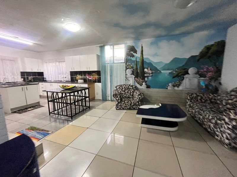 Bed And  Breakfast For Sale in Bedfordview - Photo 8