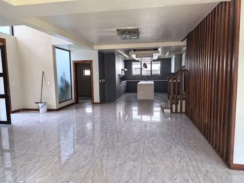 Morden Cluster For Sale in Bedfordview - Photo 7