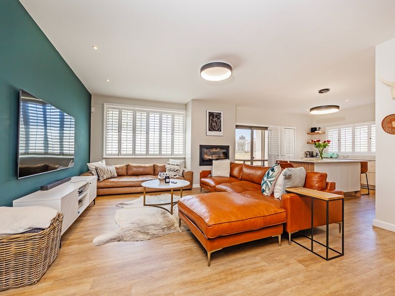 Luxury 2-Bedroom Ground-Floor Apartment | Langebaan Country Estate - Photo 3