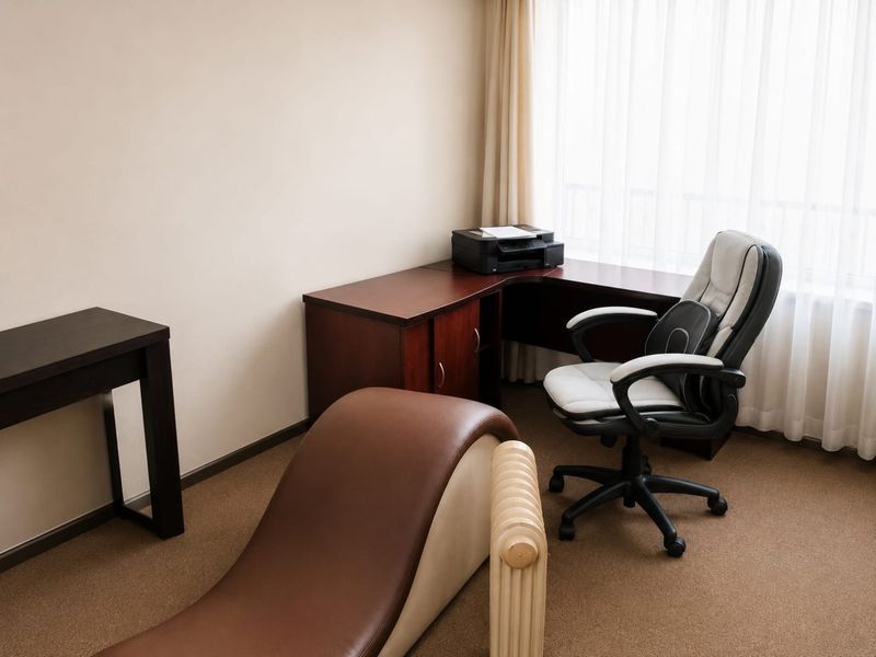 Neat 2 Bedroom Top Floor Apartment with Patio | Family-Friendly Complex | Brakpan - Photo 10