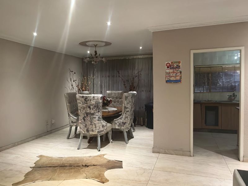 House For Sale in Mayberry Park, Alberton - Photo 6