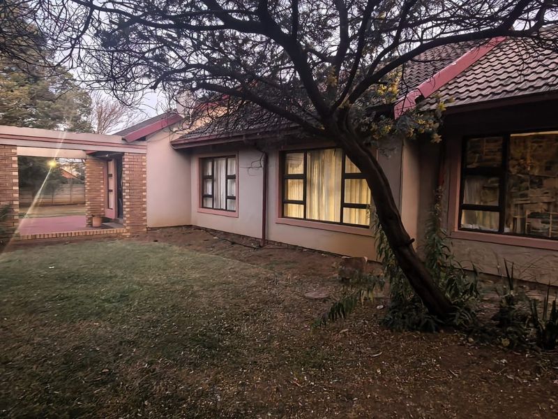 House For Sale in Mayberry Park, Alberton - Photo 3