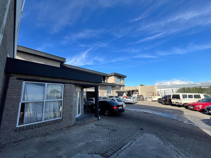Industrial Property For Sale in Killarney Gardens, Milnerton - Photo 4