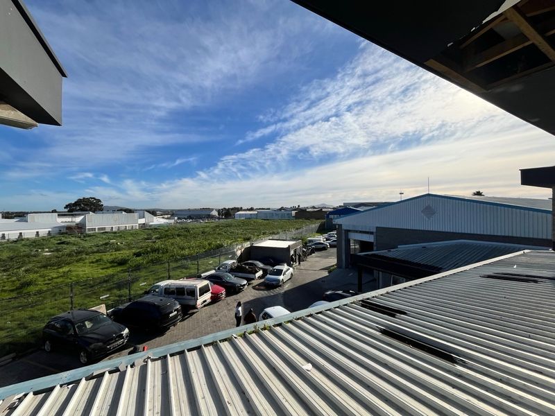 Industrial Property For Sale in Killarney Gardens, Milnerton - Photo 8
