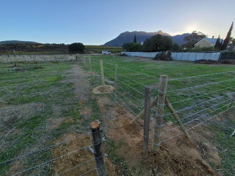 STUNNING STAND IN ICONIC RIEBEECK KASTEEL WITH SURROUNDING MOUNTAINOUS VIEWS AND UNLIMITED FRESH AIR - Photo 4