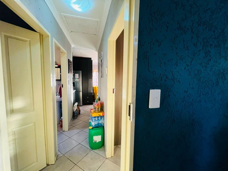 3-Bedroom Home For Sale in CE 4, Vanderbijlpark CE - Photo 9