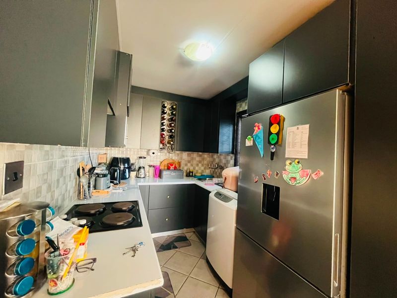 3-Bedroom Home For Sale in CE 4, Vanderbijlpark CE - Photo 6