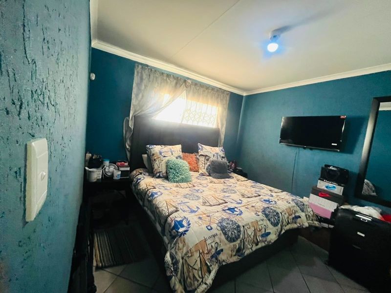 3-Bedroom Home For Sale in CE 4, Vanderbijlpark CE - Photo 10