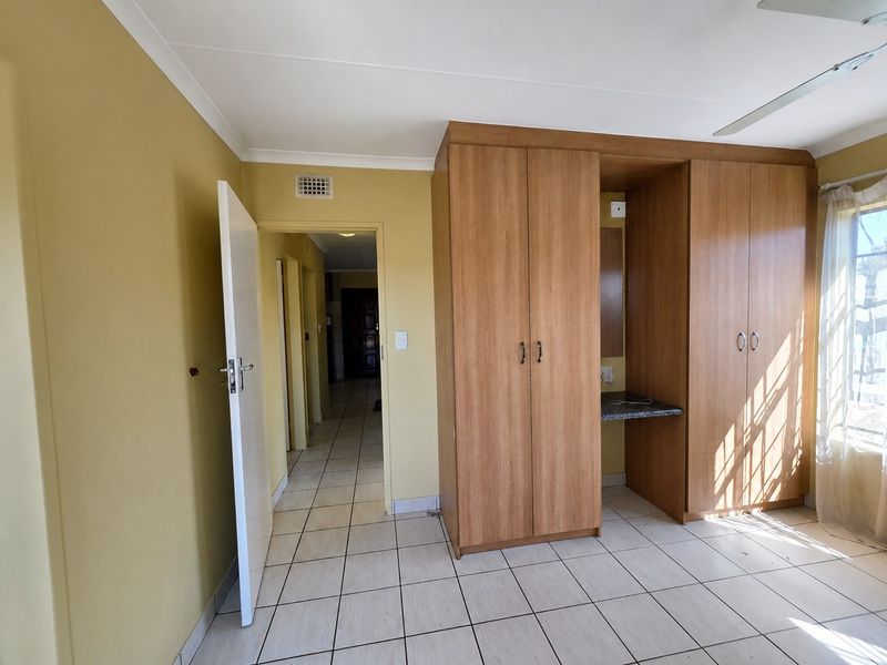 House To Rent in Clayville East, Clayville, Kempton Park - Photo 8