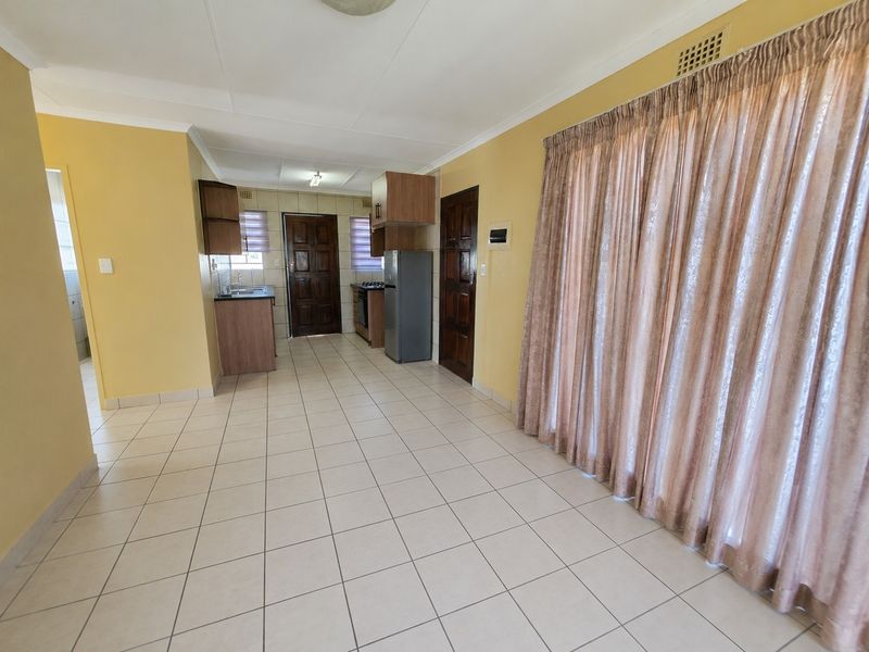 House To Rent in Clayville East, Clayville, Kempton Park - Photo 5