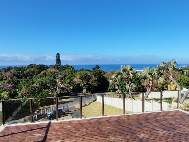 Furnished 6-Bedroom Coastal Residence For Sale in Leisure Bay, Port Edward, KZN - Photo 2