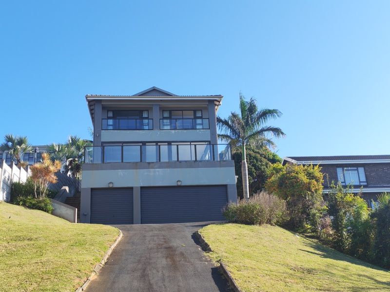 Furnished 6-Bedroom Coastal Residence For Sale in Leisure Bay, Port Edward, KZN - Photo 3