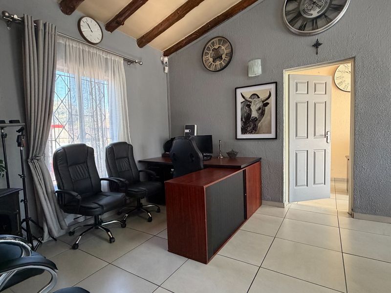 Stunning 4 Bedroom Home with a Flatlet For Sale in Brackendowns! - Photo 4