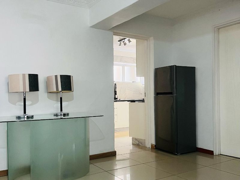 2 Bedroom Cottage Fully furnished For Rental in Cyrildene, - Photo 6