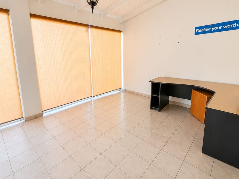 Architectural Space, Endless Possibilities in Waterkloof, Pretoria - Photo 10