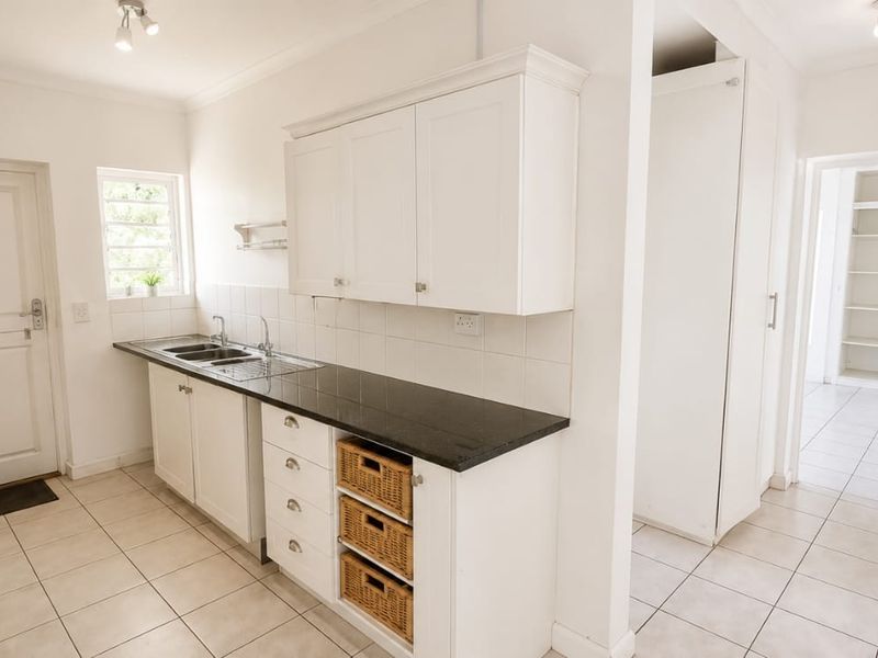 Architectural Space, Endless Possibilities in Waterkloof, Pretoria - Photo 4