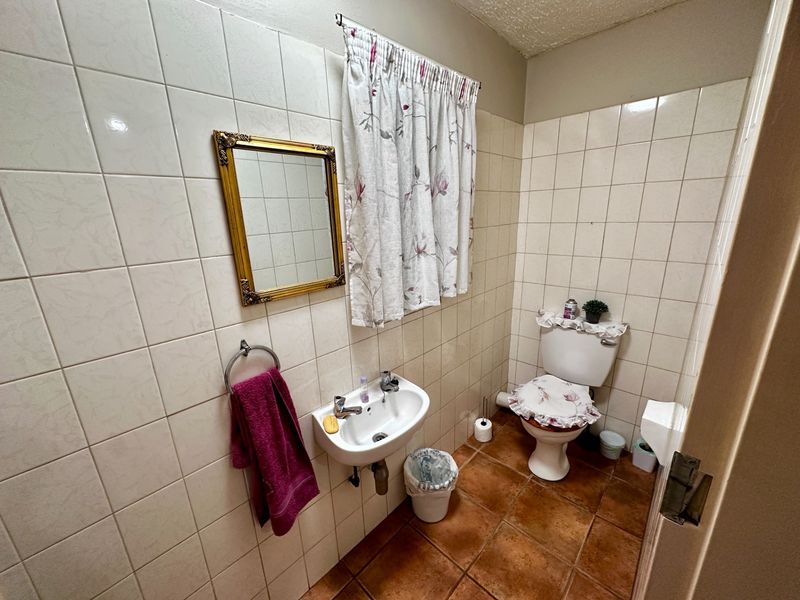 Townhouse For Sale in Val De Grace, Pretoria - Photo 7