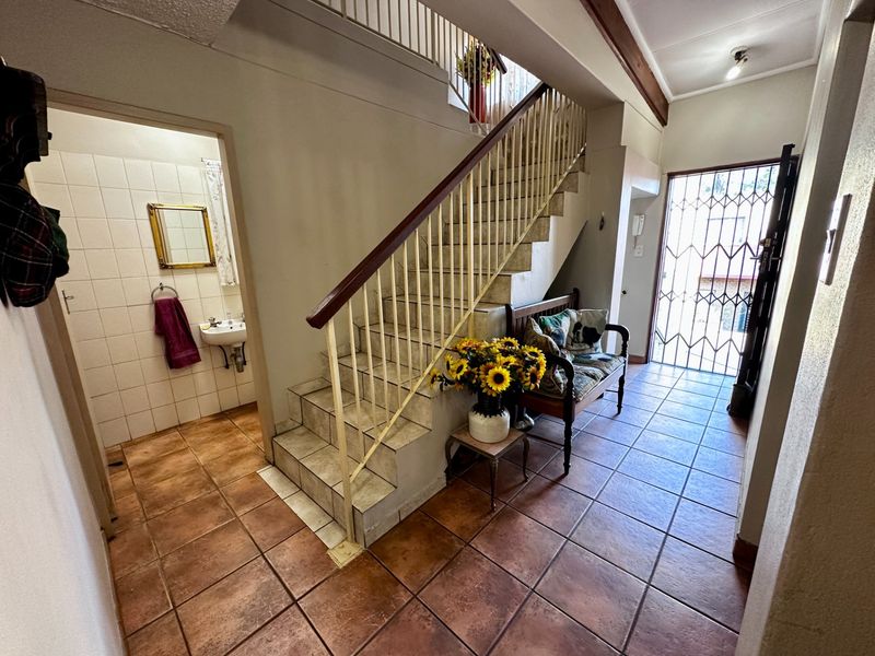 Townhouse For Sale in Val De Grace, Pretoria - Photo 6
