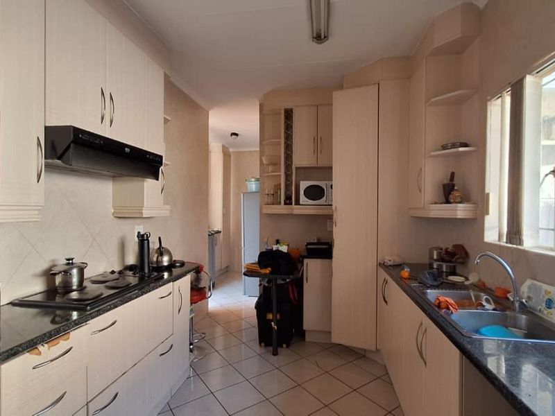 Generous Family Living in the Heart of Parkrand, Boksburg - Photo 1