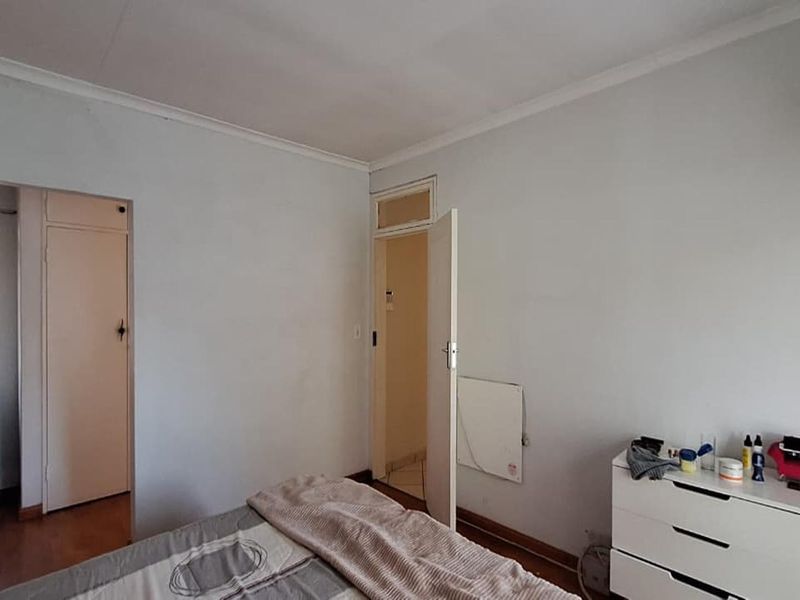 Generous Family Living in the Heart of Parkrand, Boksburg - Photo 10