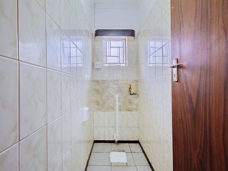 Value, Space and Endless Potential in Van der Stel, Kabega - Photo 9
