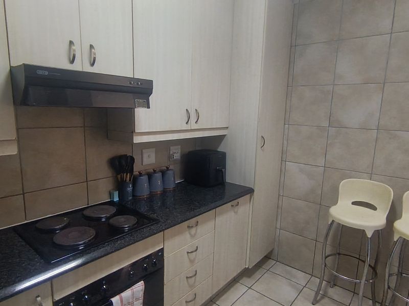 Perfect Young Family Apartment For Sale, Shelly Beach, KZN - Photo 3