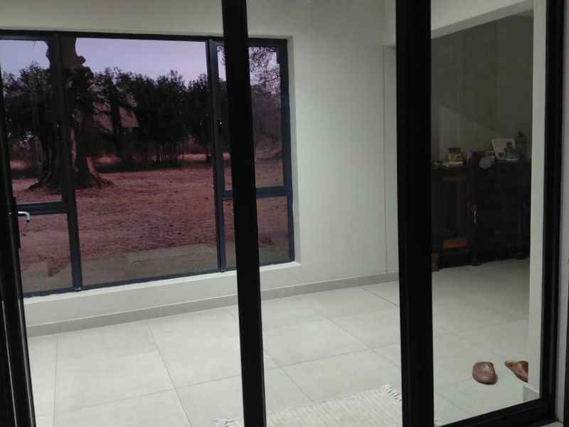 Exceptional 2 House 150 Ha farm for sale. - Photo 9